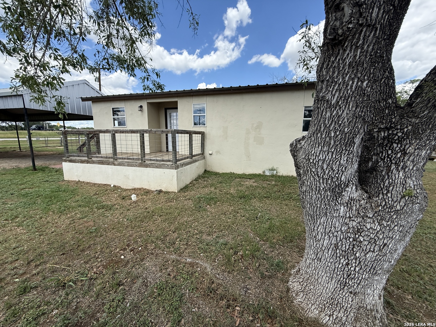 220 County Road 2690