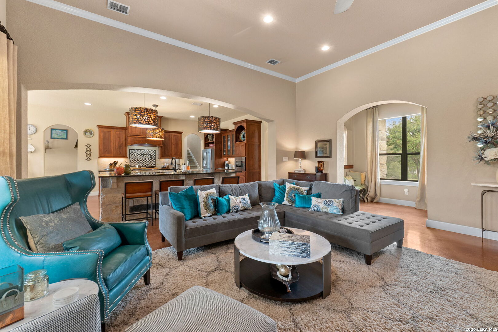 17203 Clovis