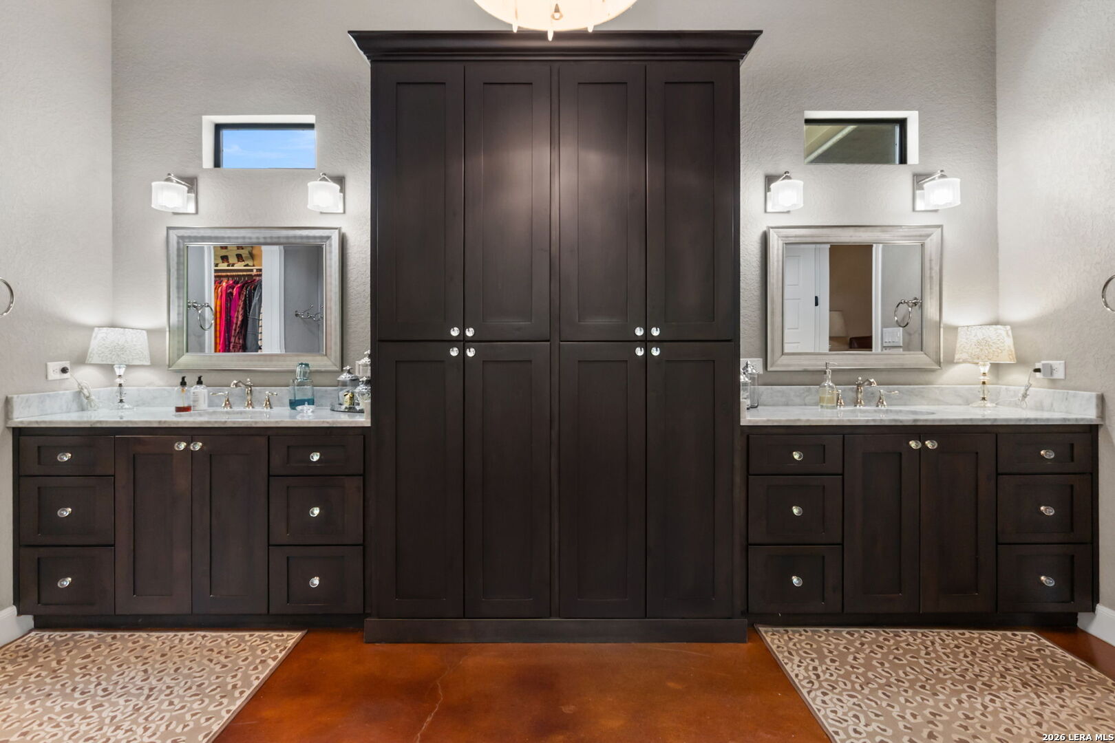 17203 Clovis