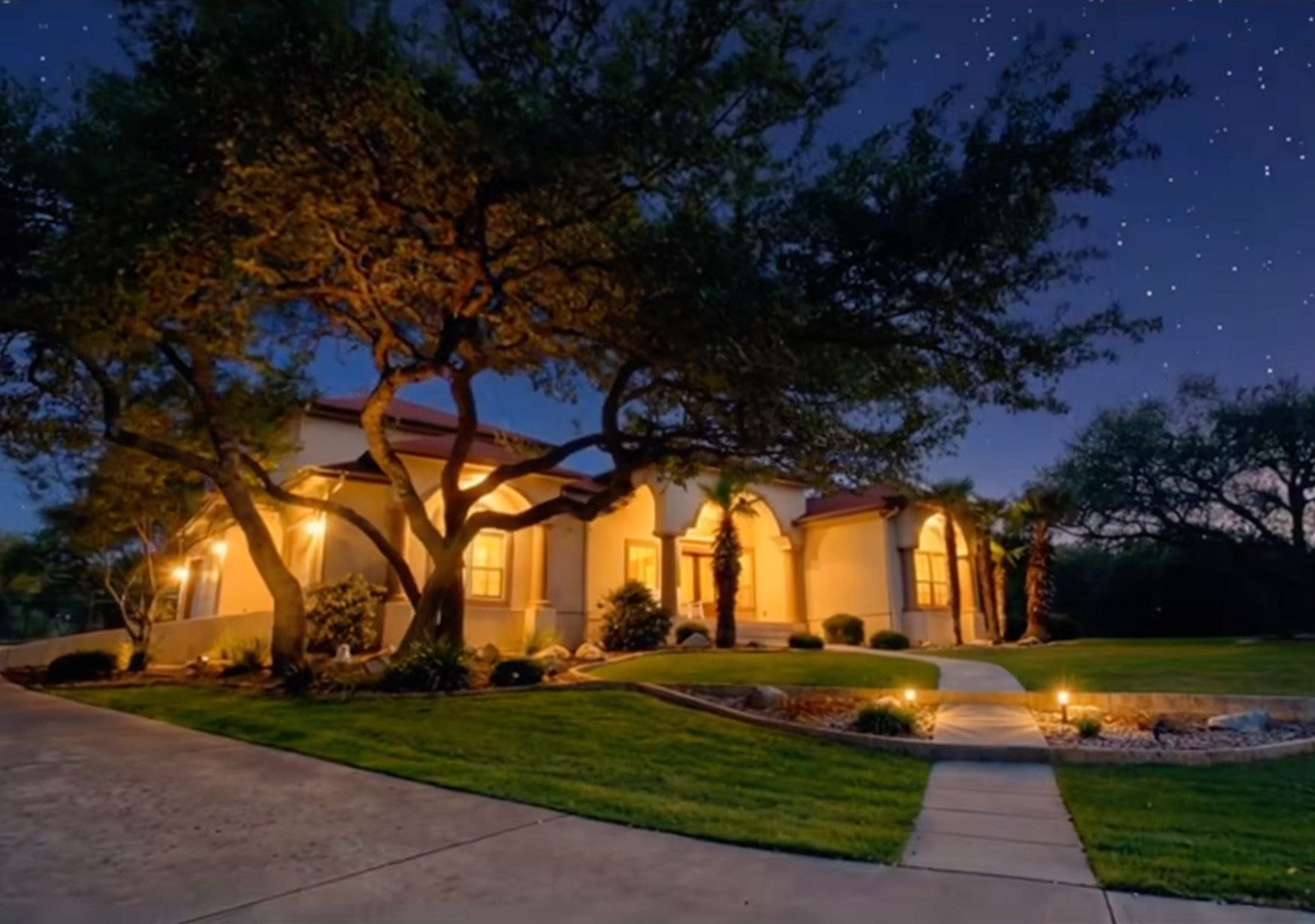 133 WINDSTONE