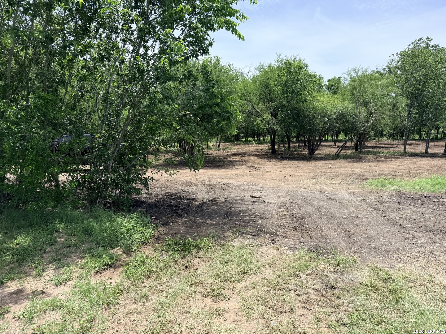 1 ACRE FM 471