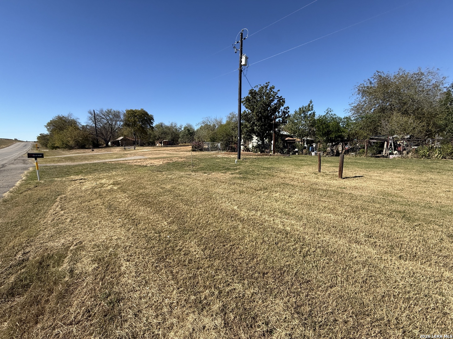 415 COUNTY ROAD 1585