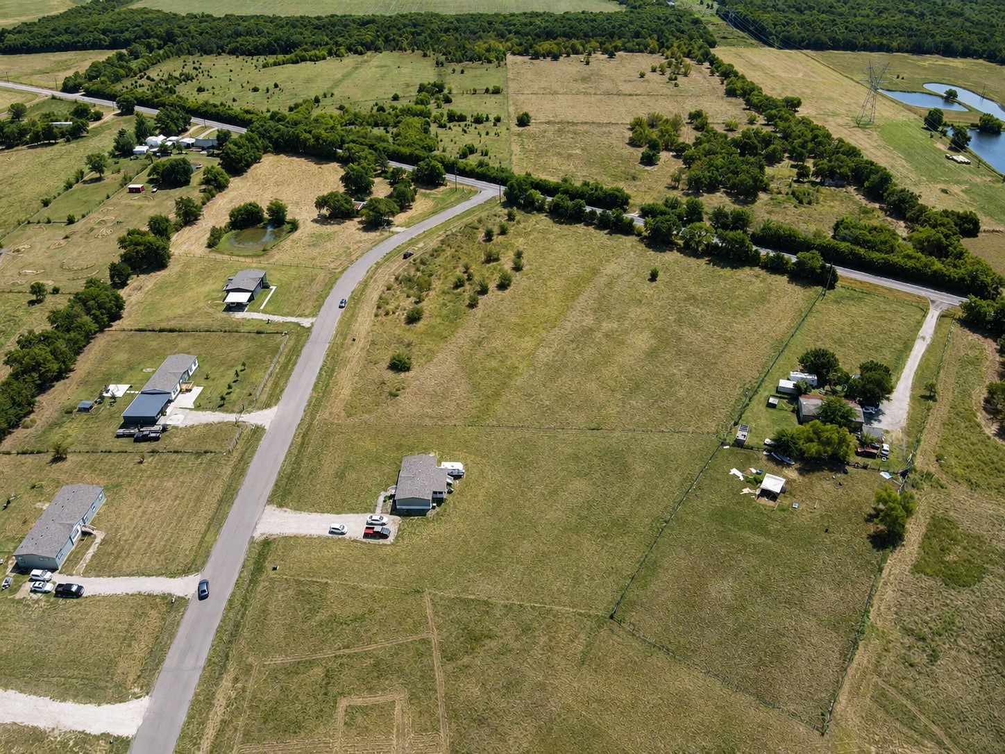 4013 Rolling Lane