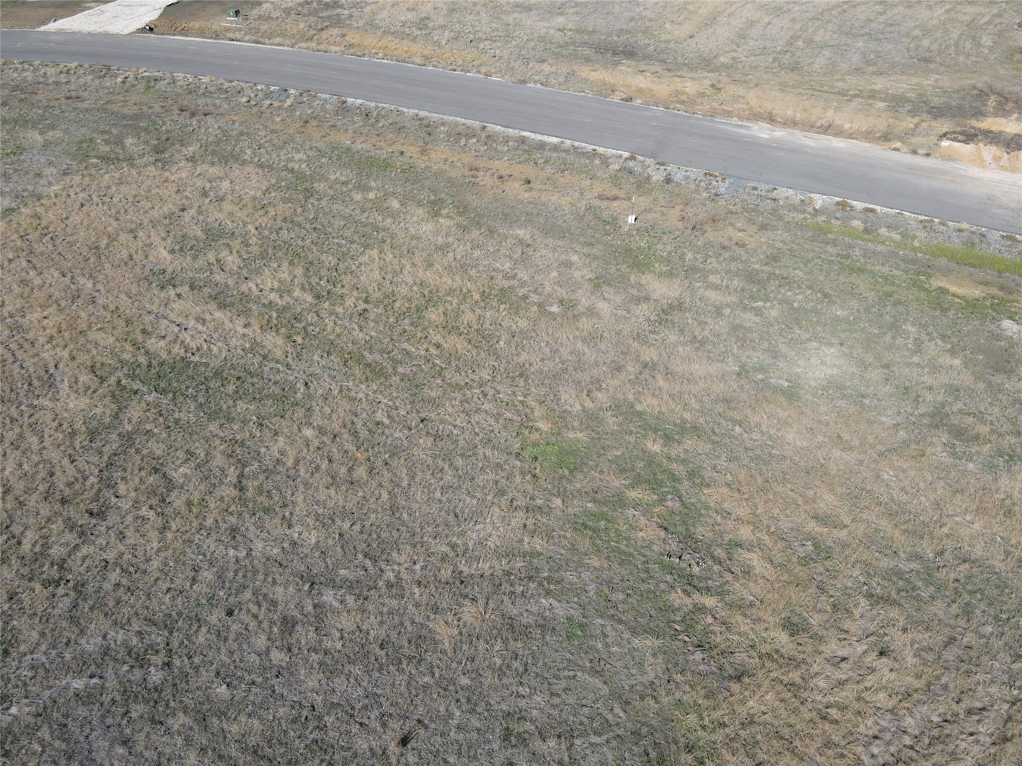 4033 Rolling Lane