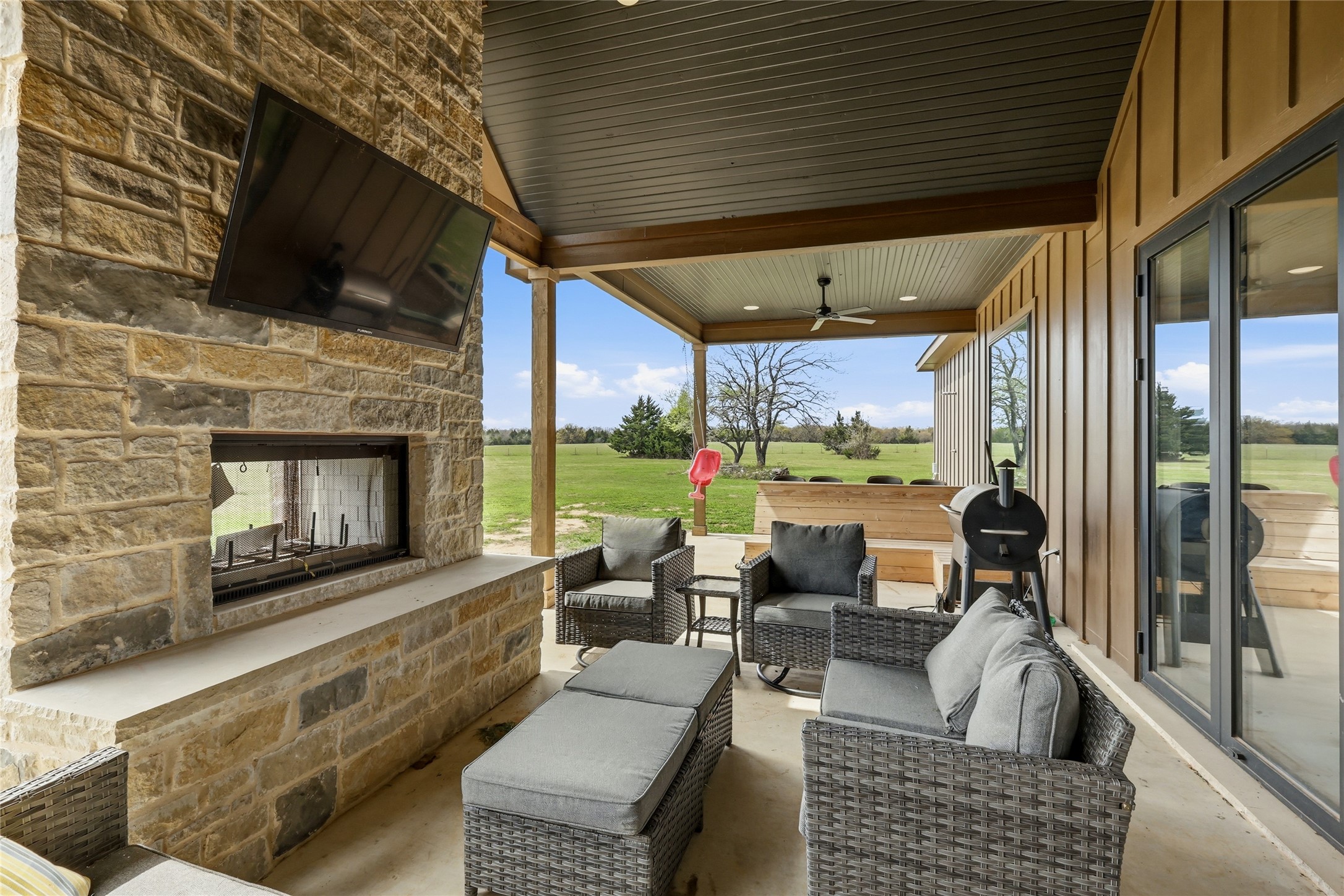 3988 Lake Valley Road