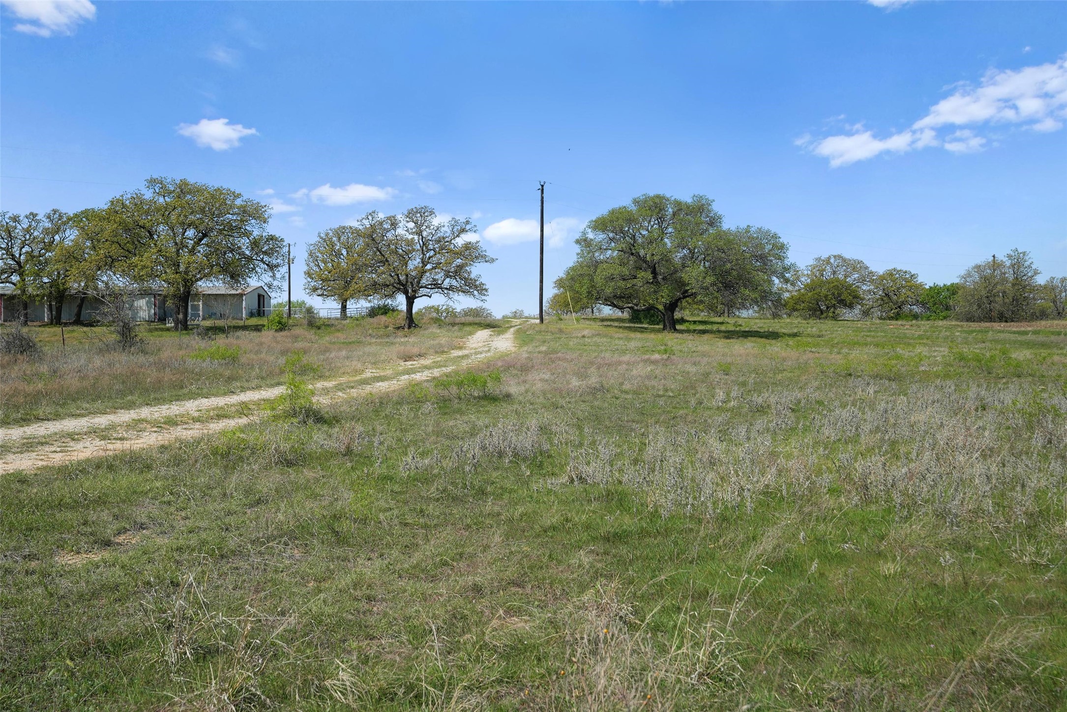 2202 County Road 3657