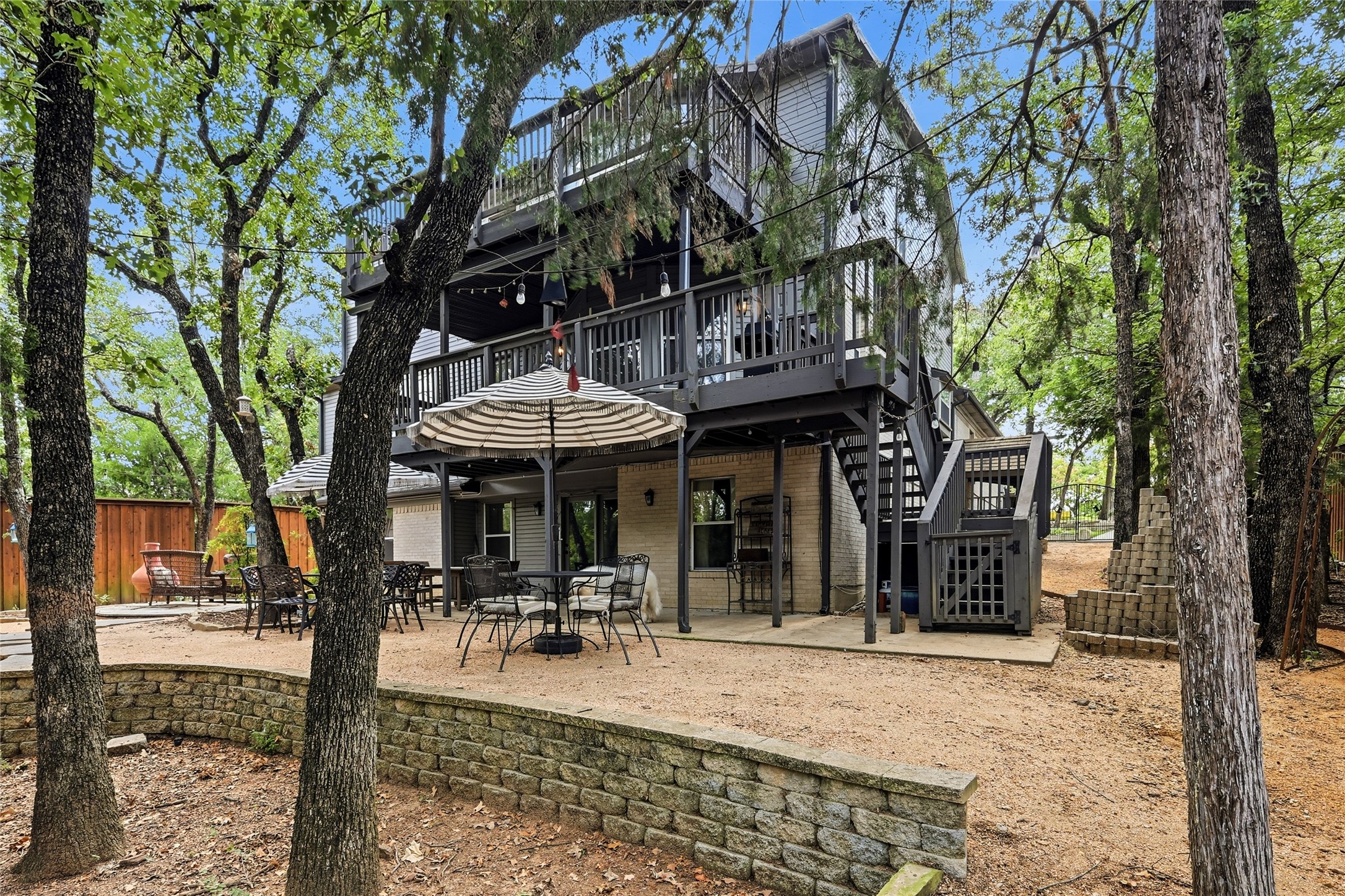 2930 Peninsula Drive