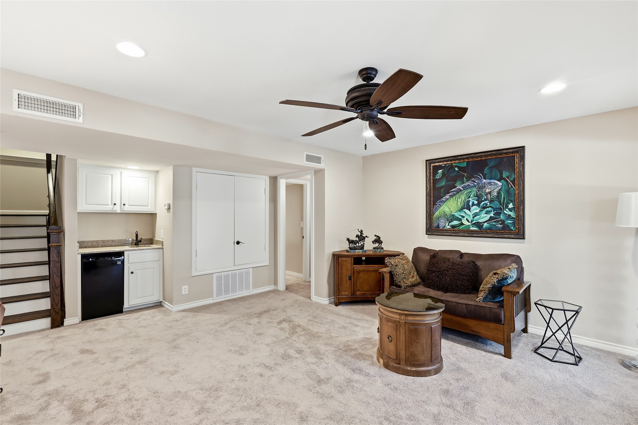 2930 Peninsula Drive