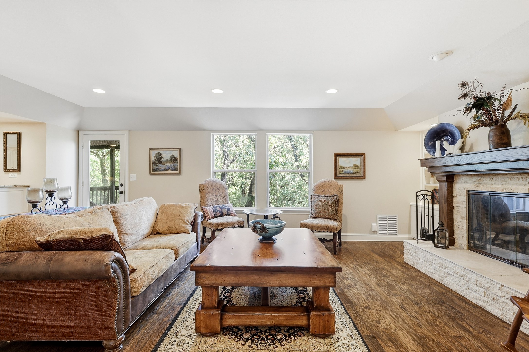 2930 Peninsula Drive