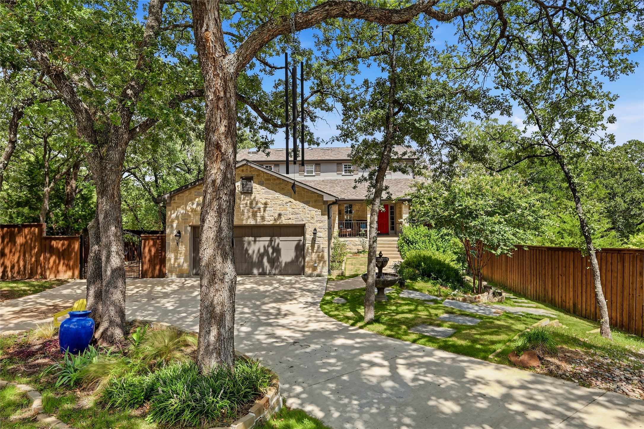 2930 Peninsula Drive