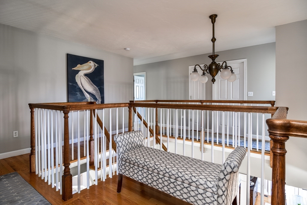 4 Algonquian Dr