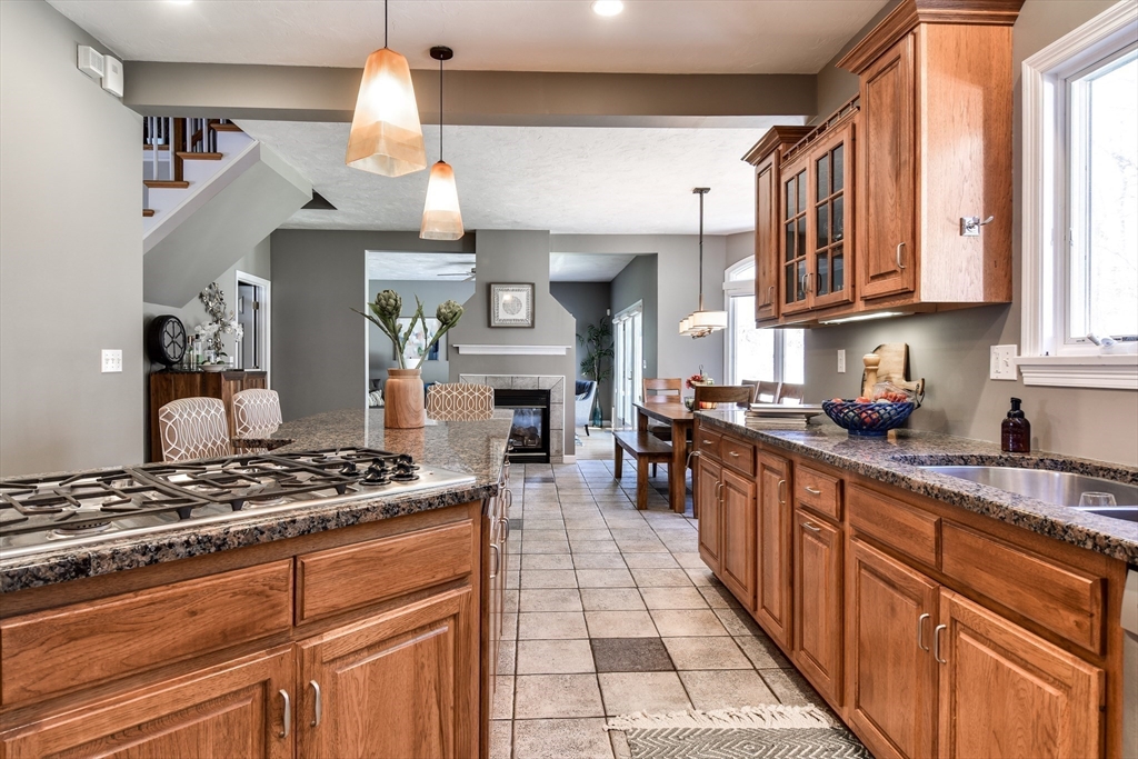 4 Algonquian Dr