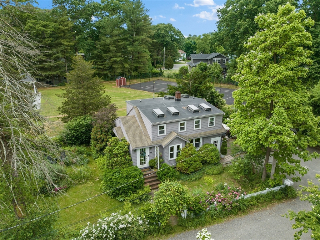 19 Shawmut Ave. Ext.