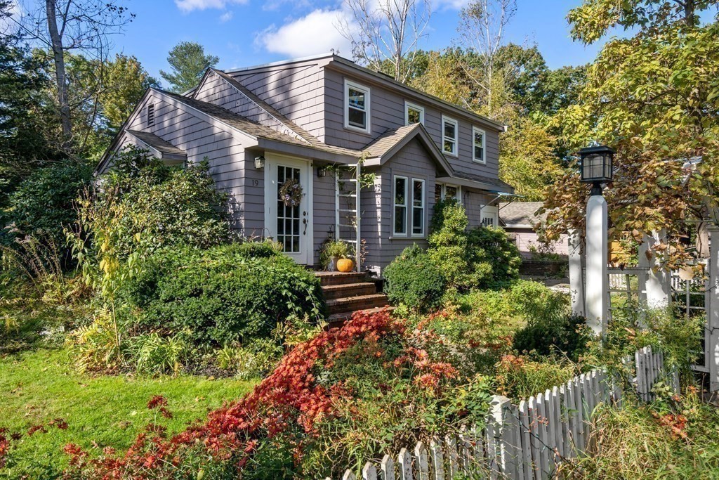 19 Shawmut Ave. Ext.