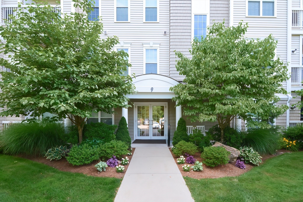 9 Morgan Dr # 401