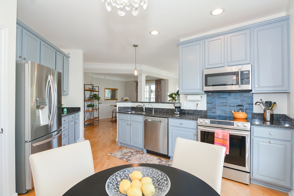 9 Morgan Dr # 401