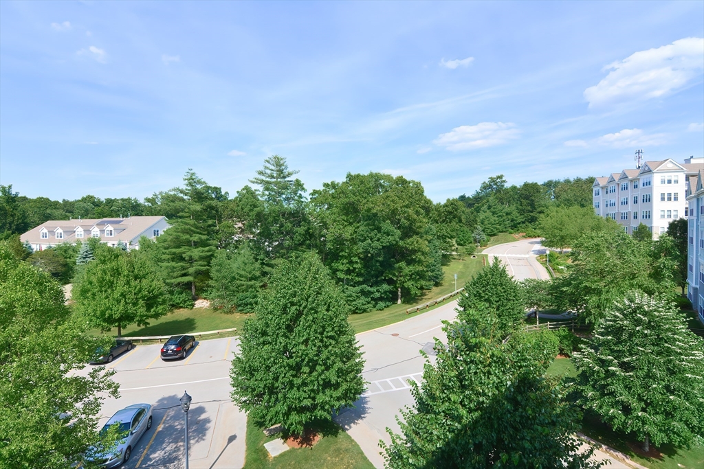 9 Morgan Dr # 401