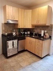 5 Braemore Road # 7