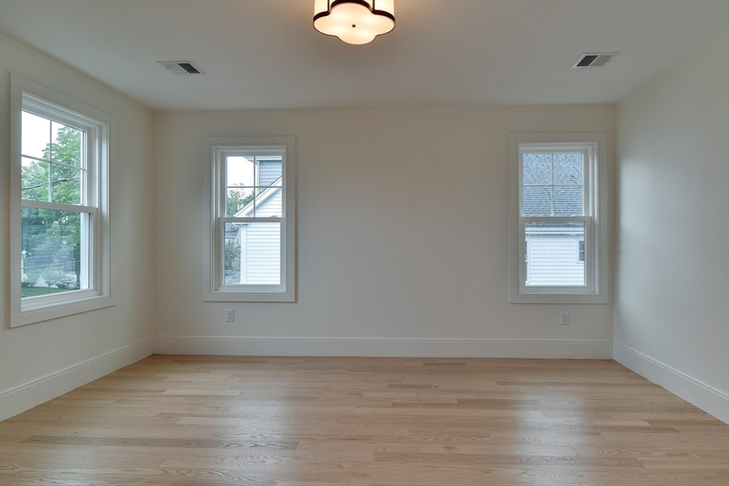 20 Walcott St