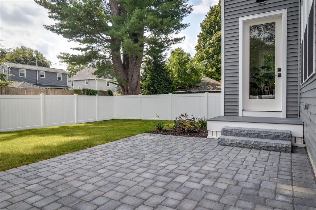 20 Walcott St