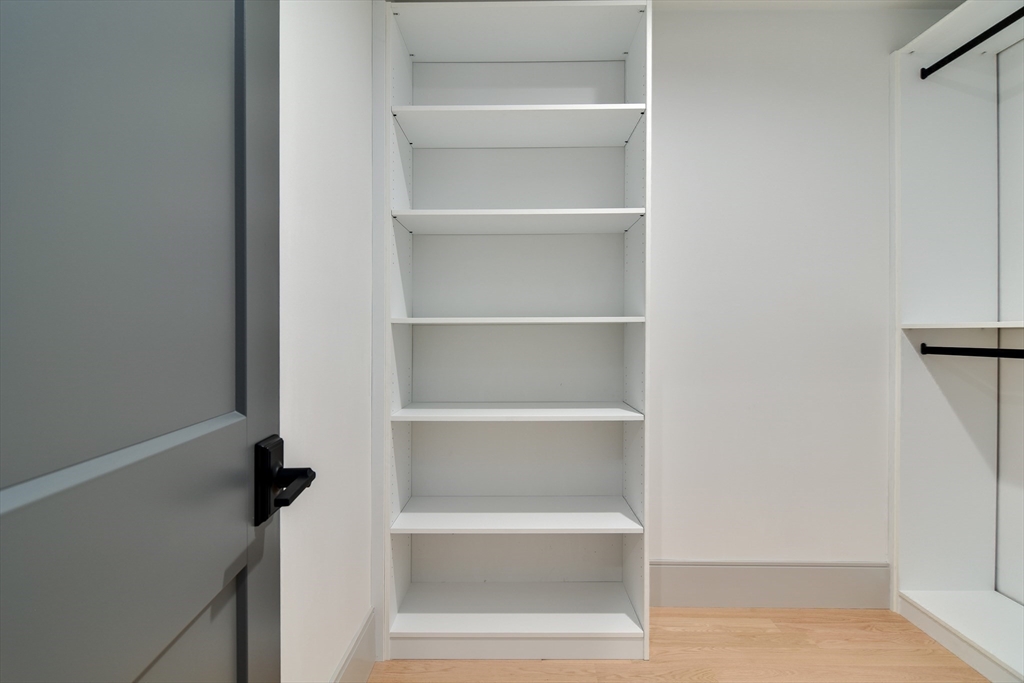 20 Walcott St