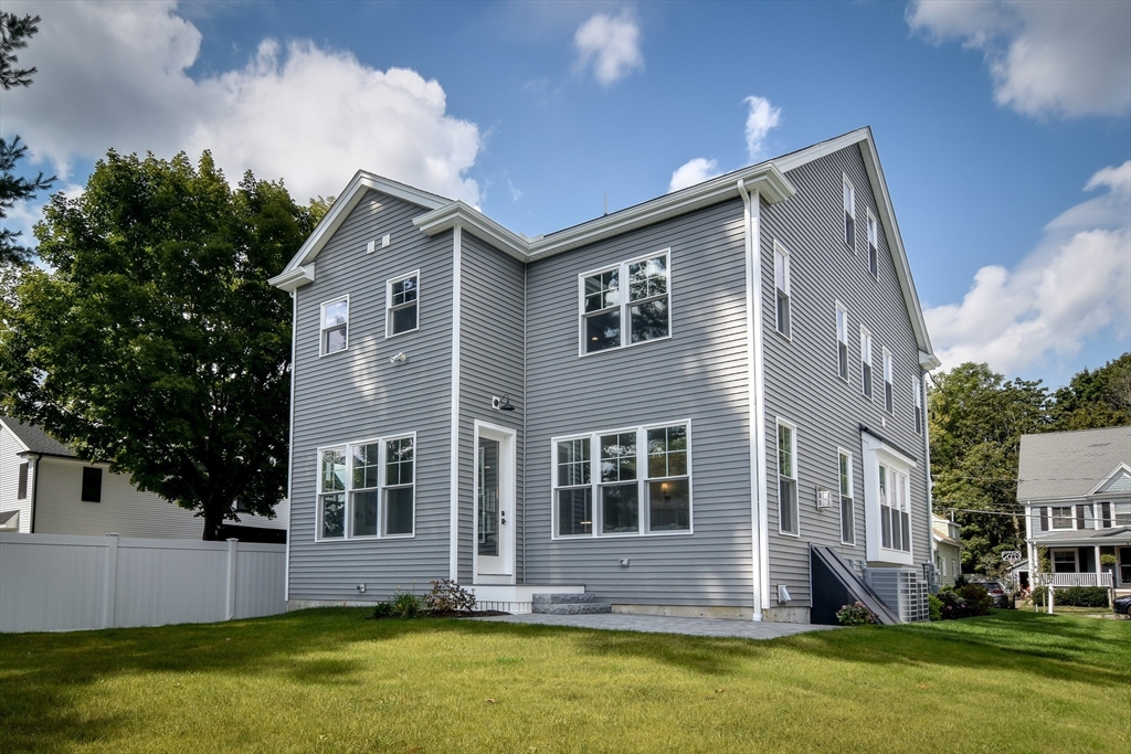20 Walcott St