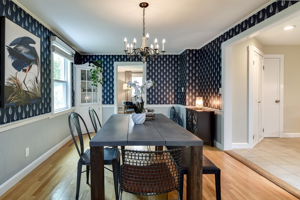 76 Pleasant St South