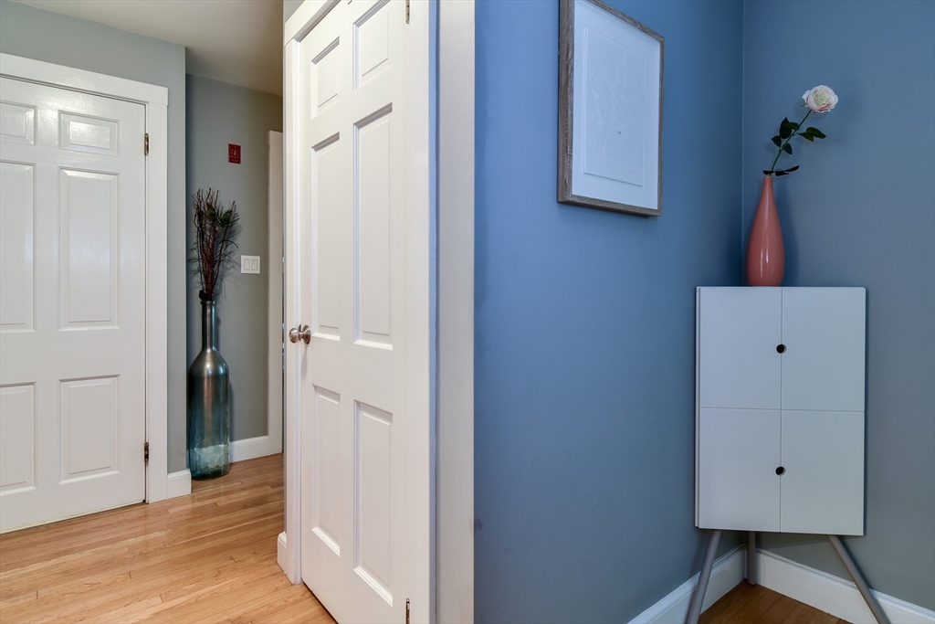 76 Pleasant St South