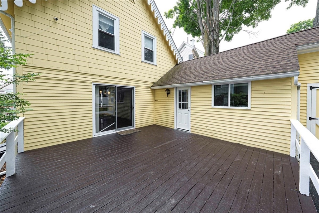 67 Pine St
