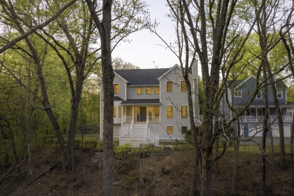 106 Danforth St