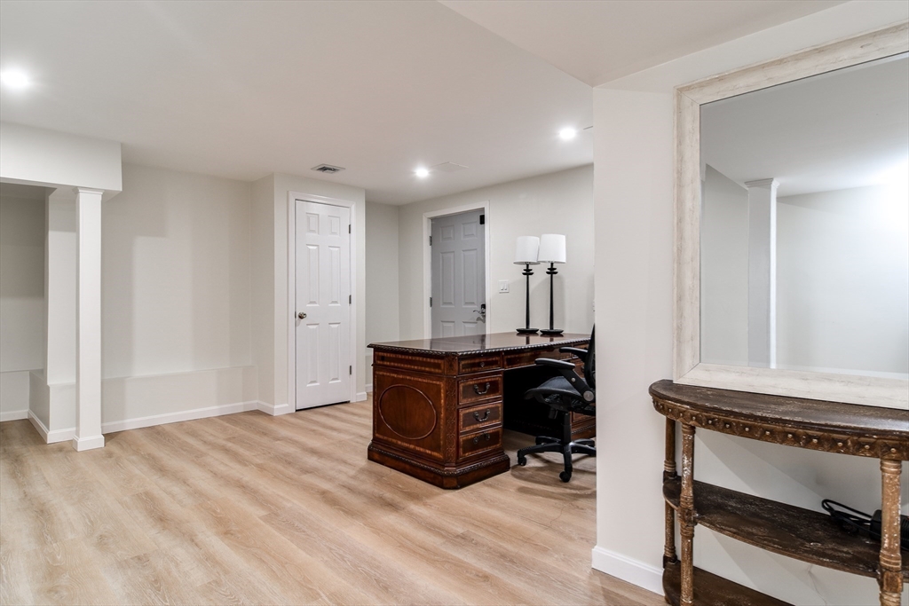 106 Danforth St