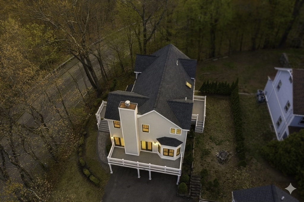 106 Danforth St