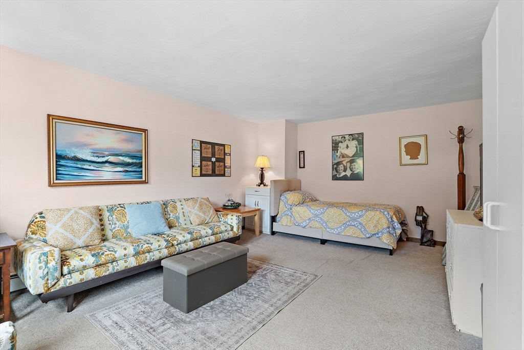 6 Bear Hill Rd.