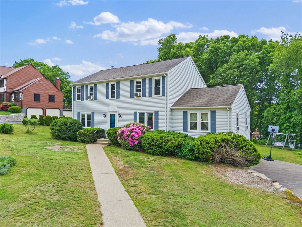 6 Bear Hill Rd.