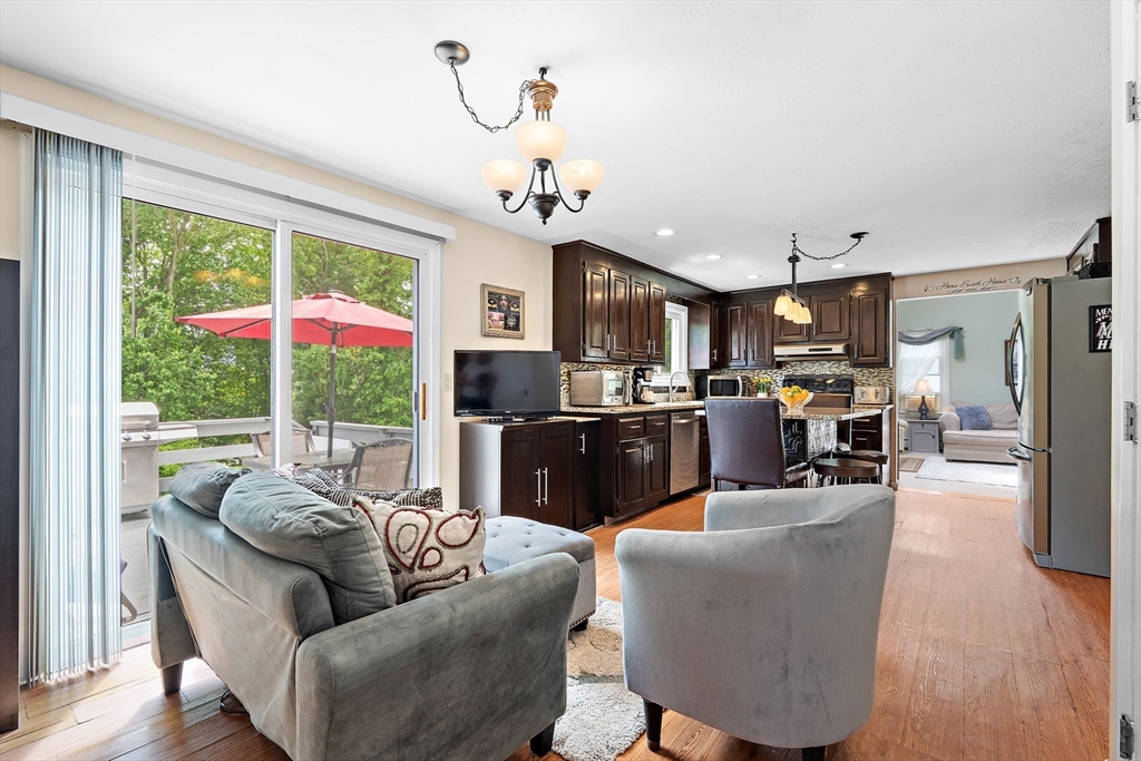 6 Bear Hill Rd.