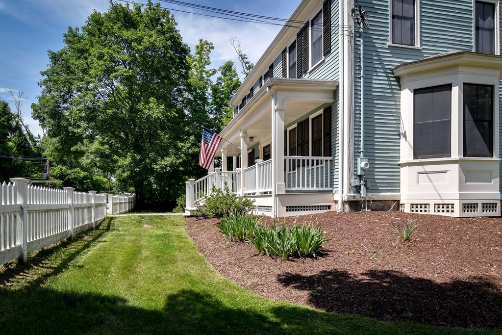 16 Pleasant Street South
