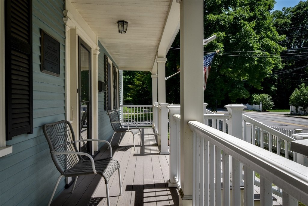 16 Pleasant Street South