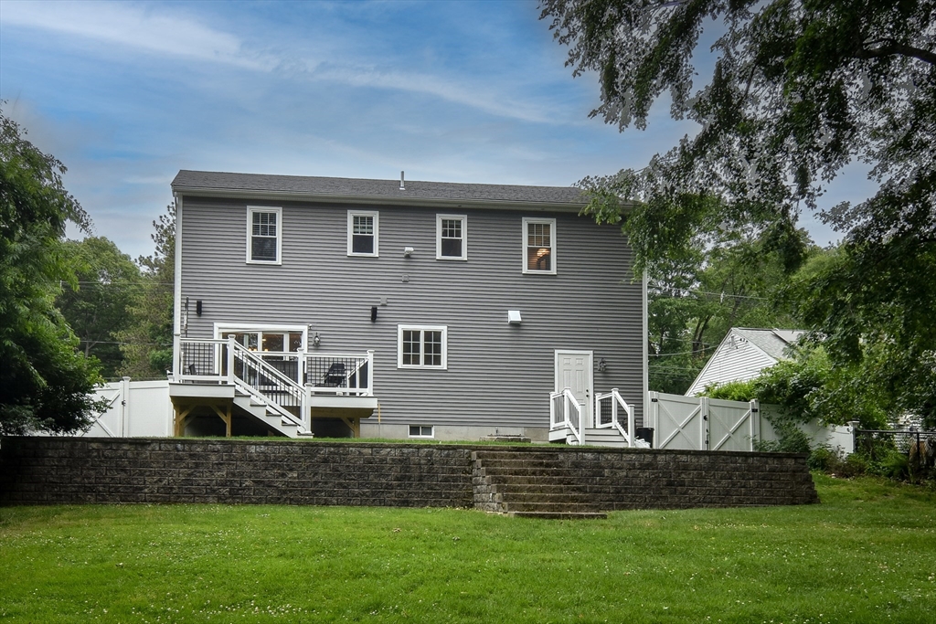 52 Oakdale Road