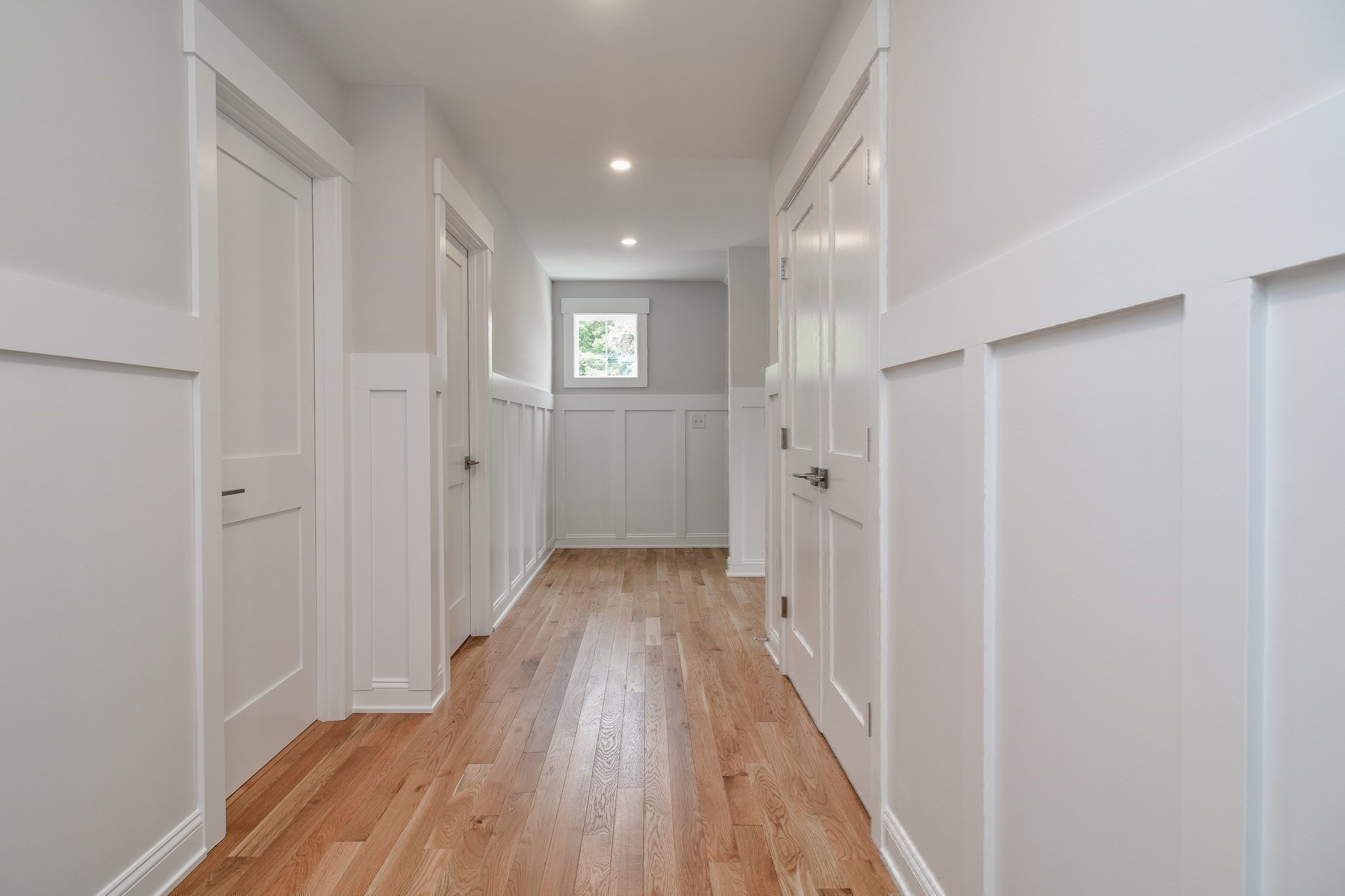 98 W Central St