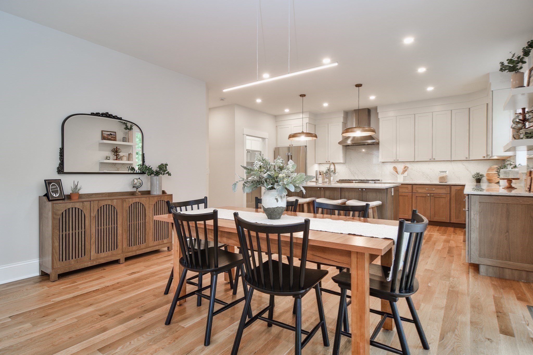 98 W Central St