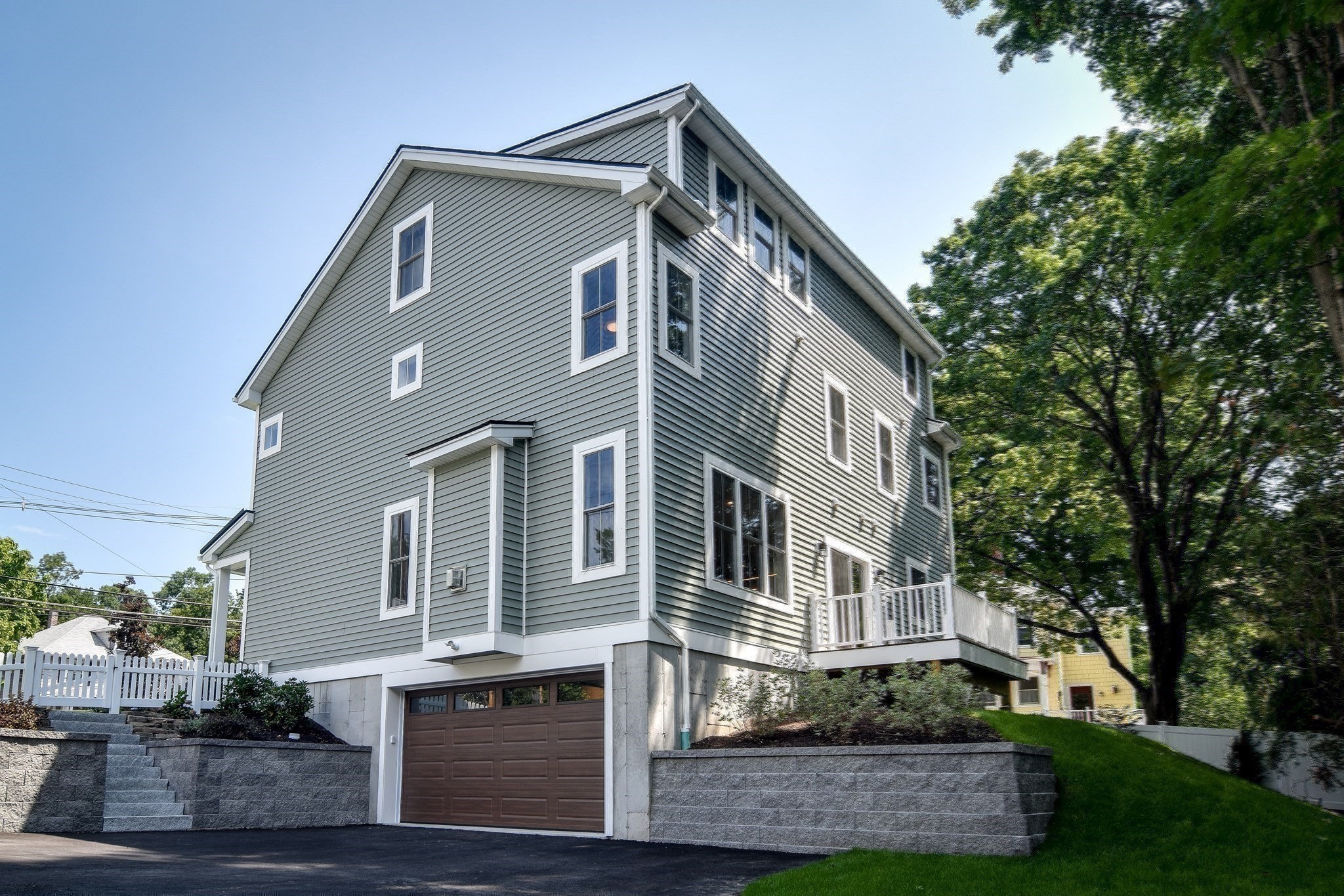 98 W Central St