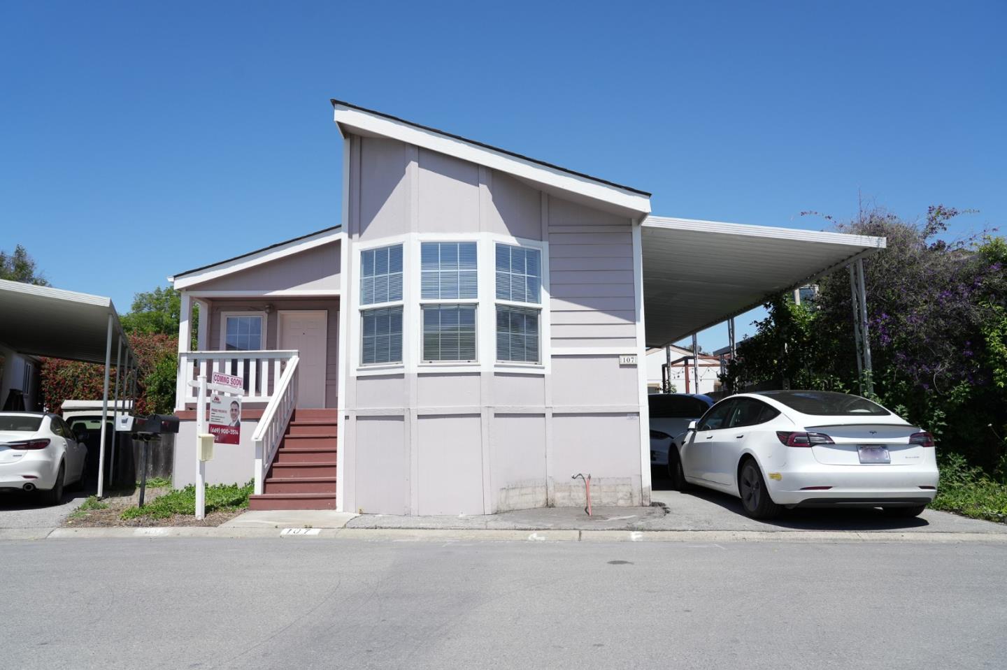 1085 Tasman DR 107