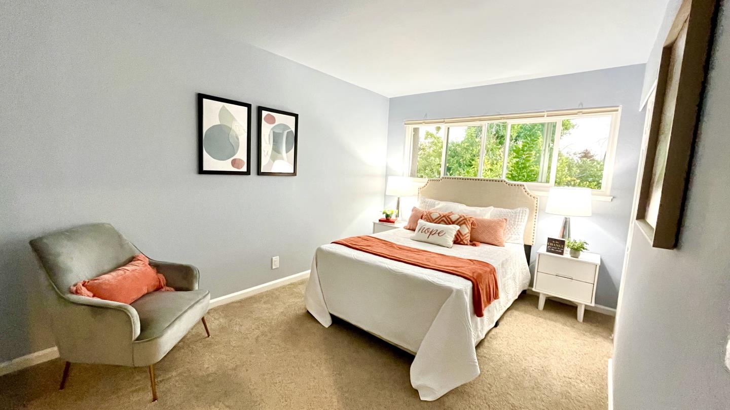 125 Connemara WAY 71