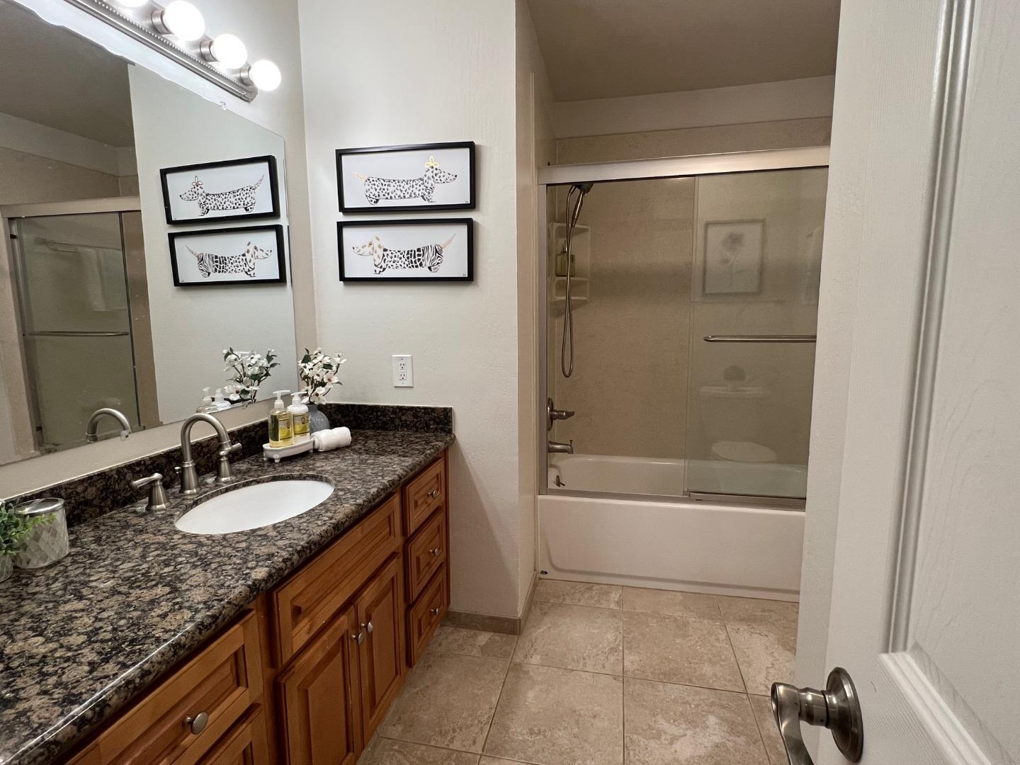125 Connemara WAY 71