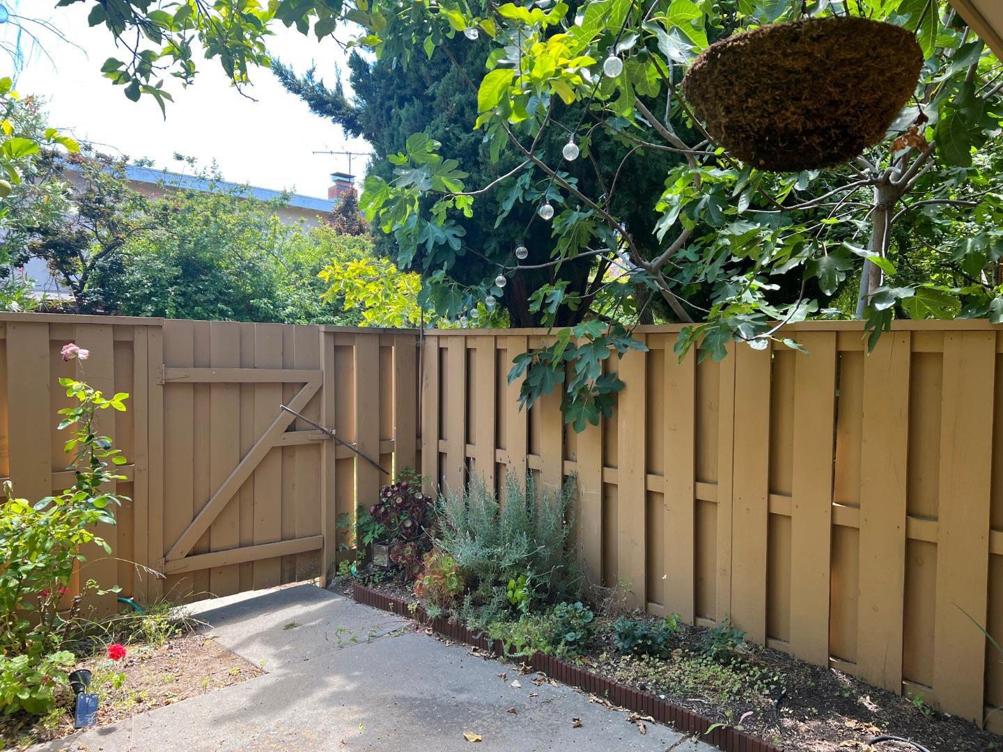 125 Connemara WAY 71