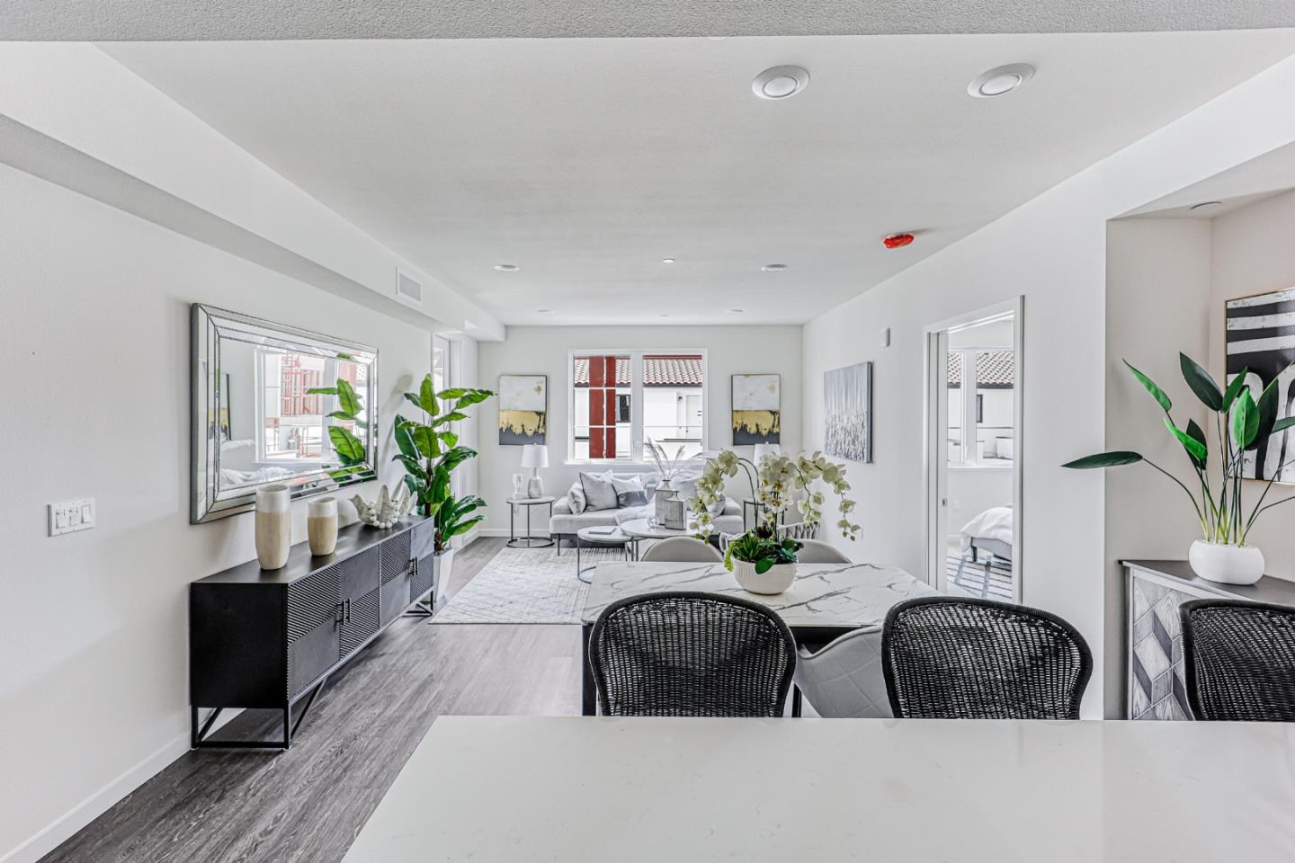 1850 El Camino Real 224