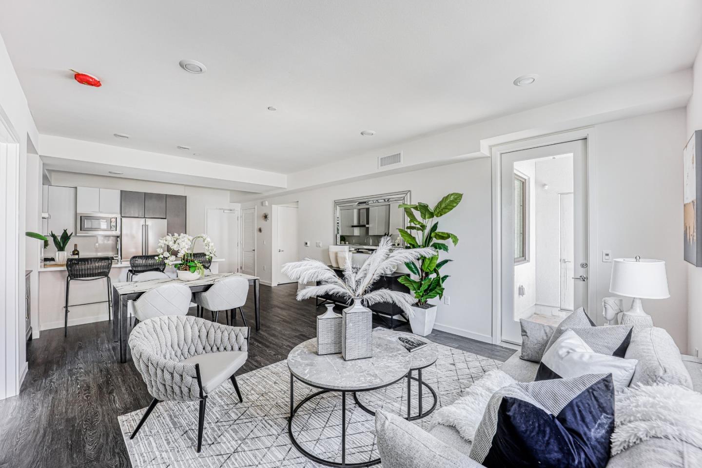 1850 El Camino Real 224