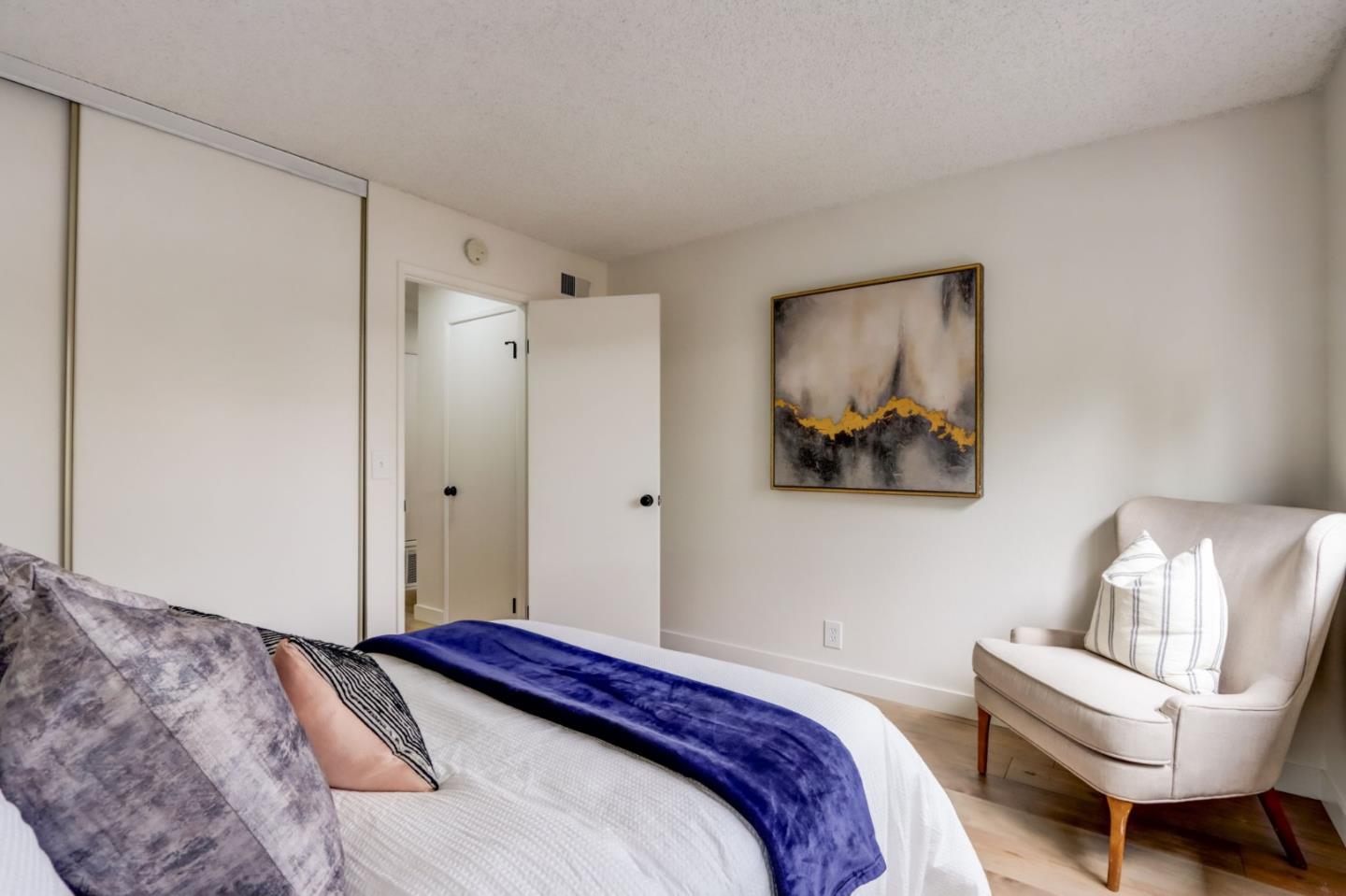 765 San Antonio RD 86