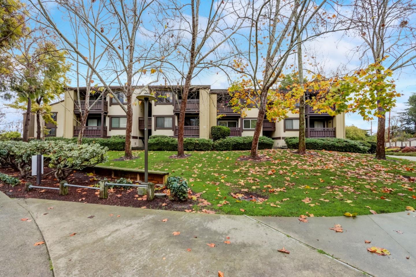 765 San Antonio RD 86