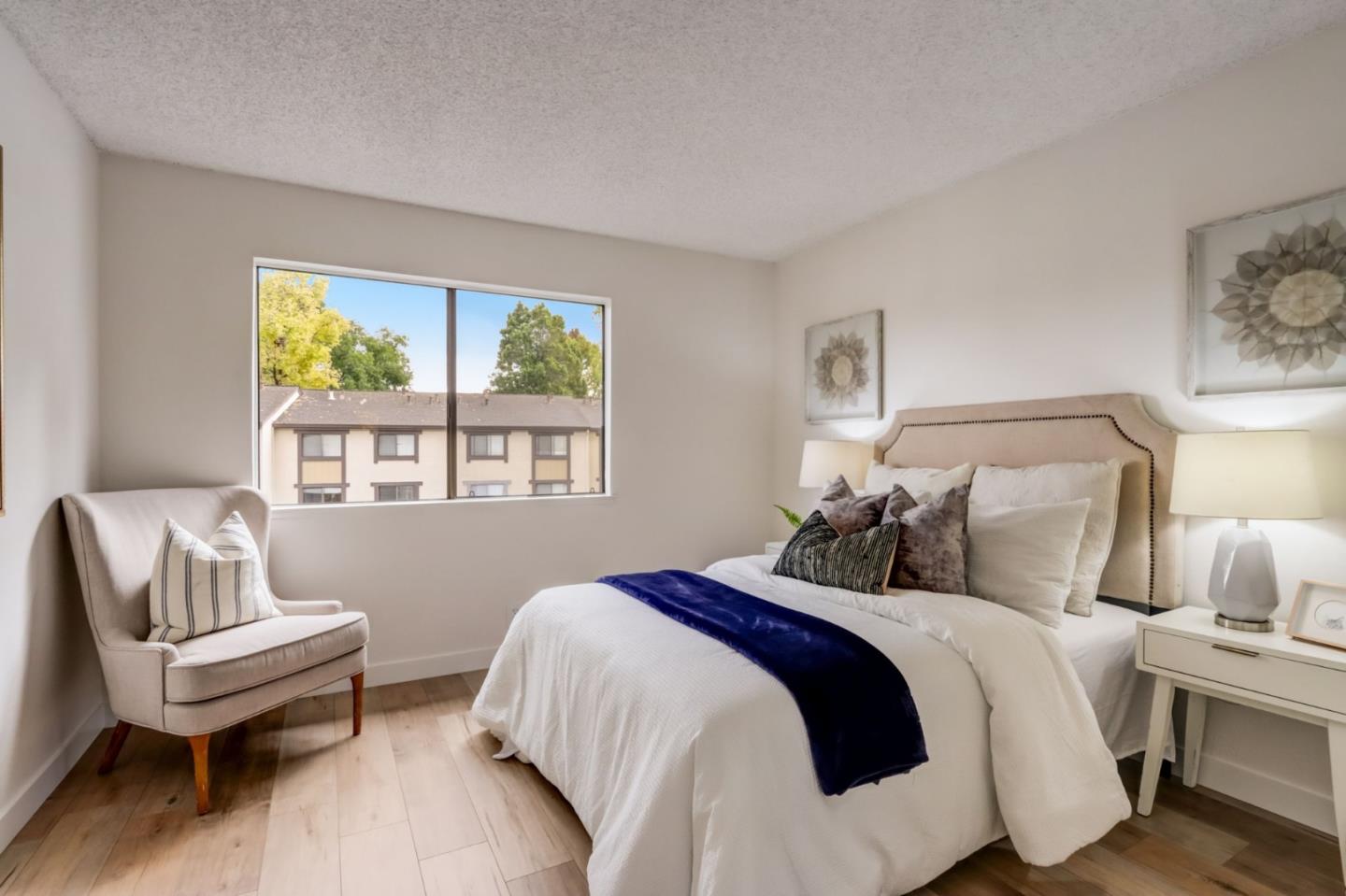 765 San Antonio RD 86